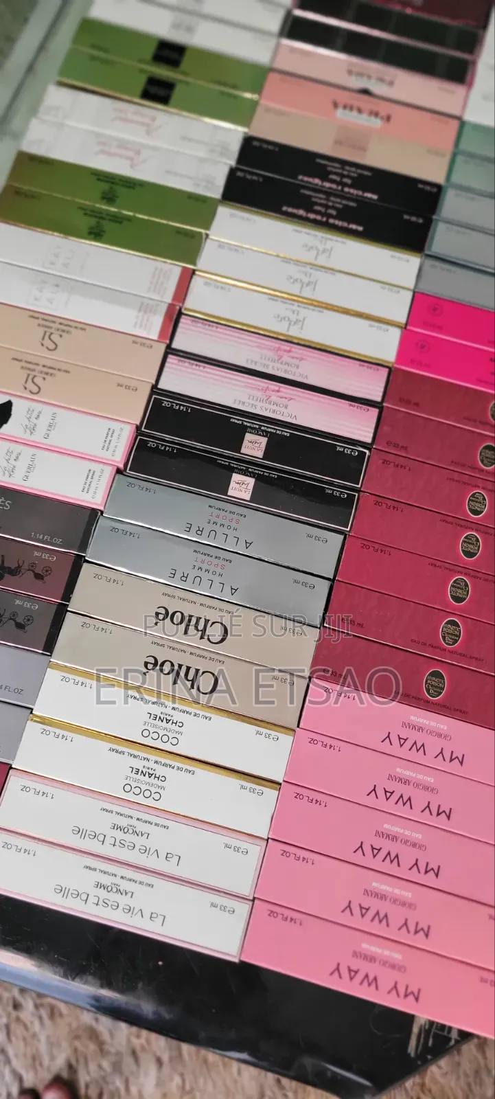 * Vente Flash Parfums À Brazzaville *