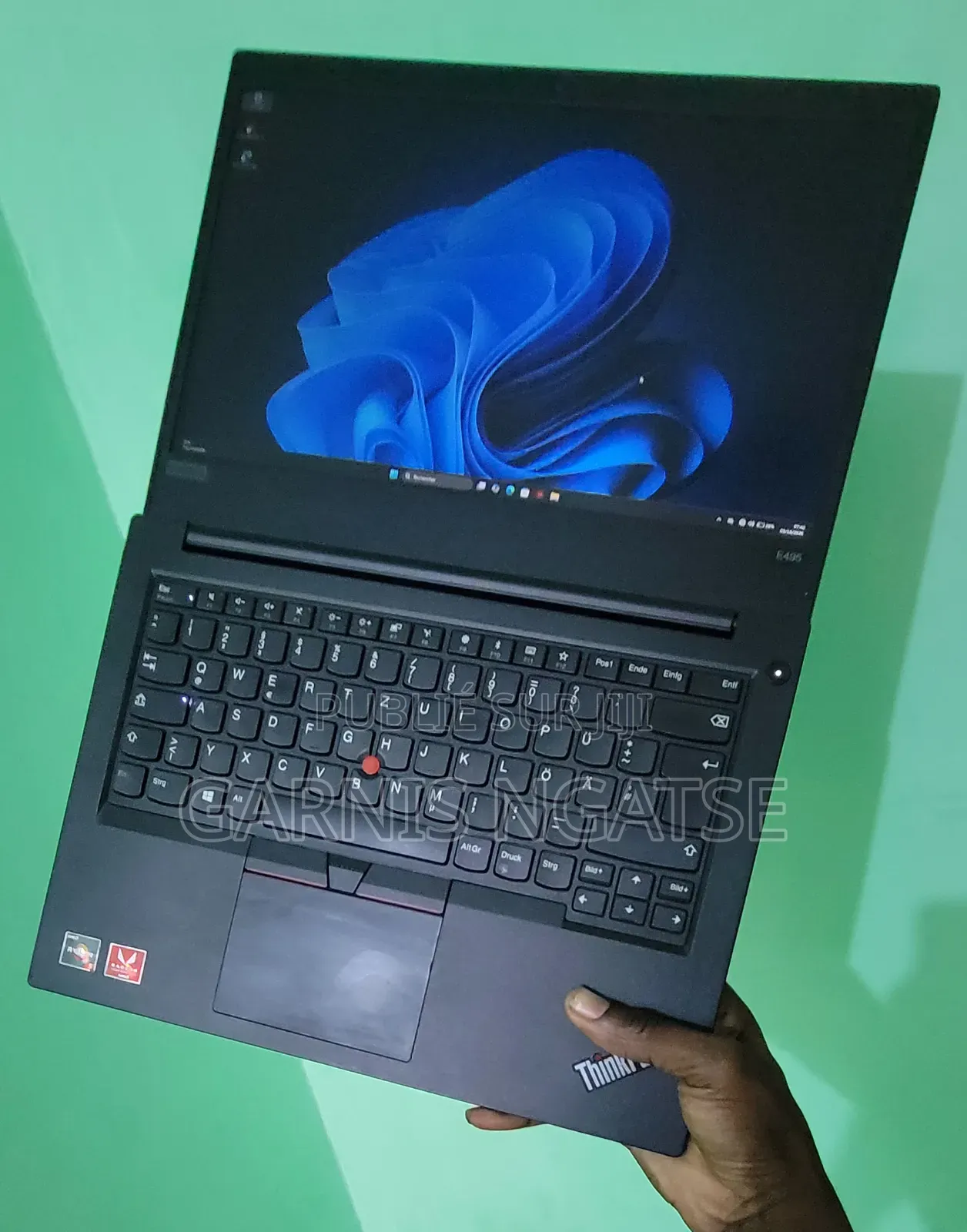 Ordinateur portable Lenovo ThinkPad E495 8GB AMD Ryzen 5 SSD 256GB