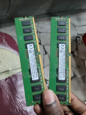 BARRETTE RAM SK Hynix 8Go DDR4 Haute Performance Pour PC Bureau