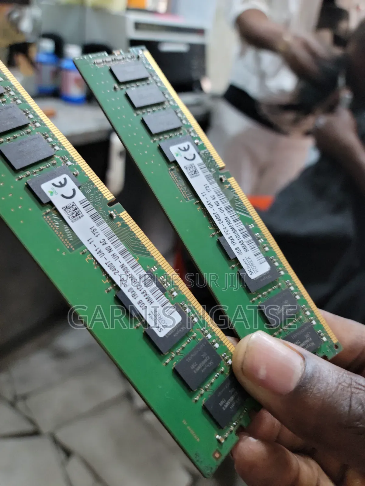 BARRETTE RAM SK Hynix 8Go DDR4 Haute Performance Pour PC Bureau