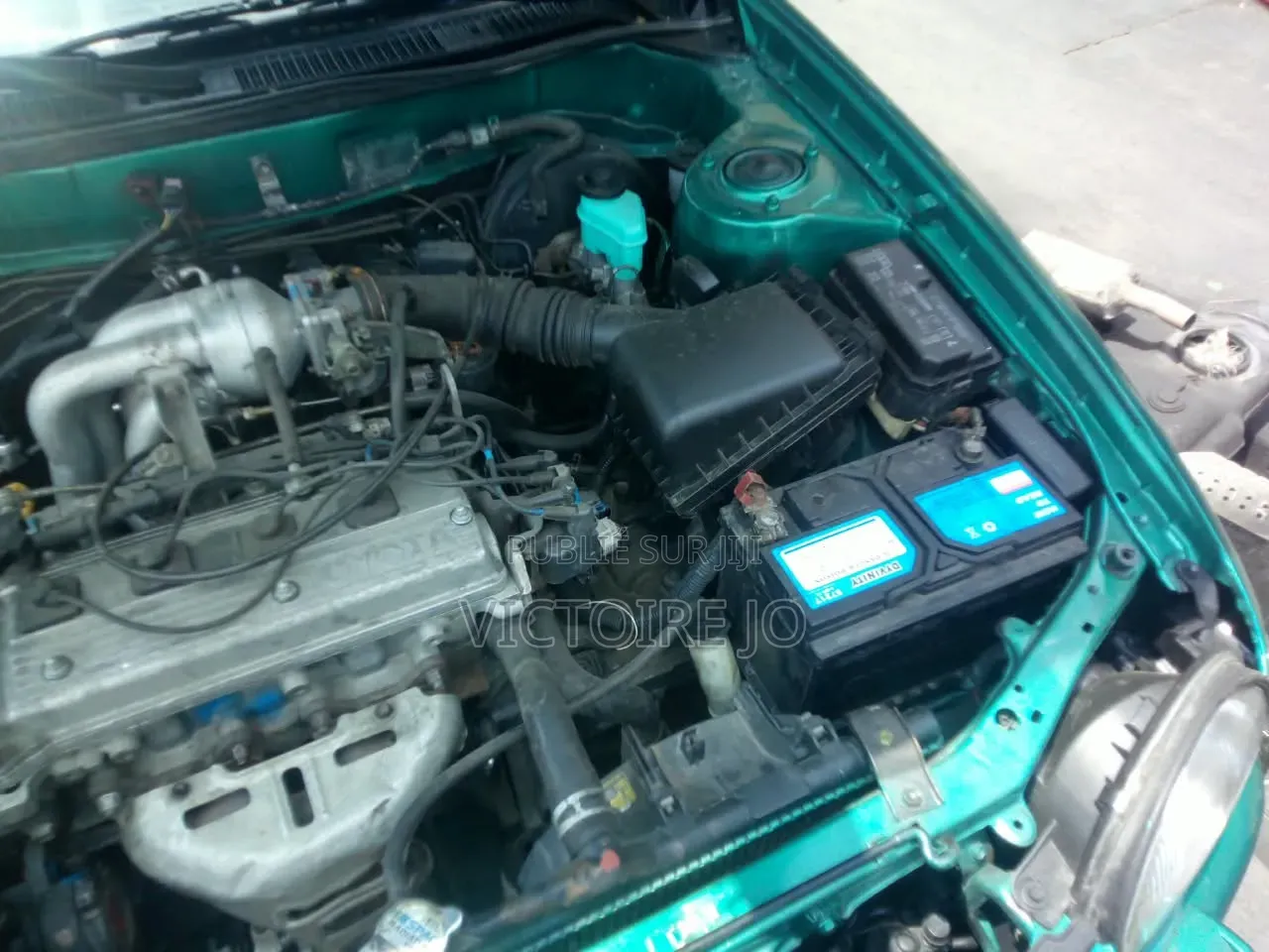 Toyota Corolla 2017 Vert