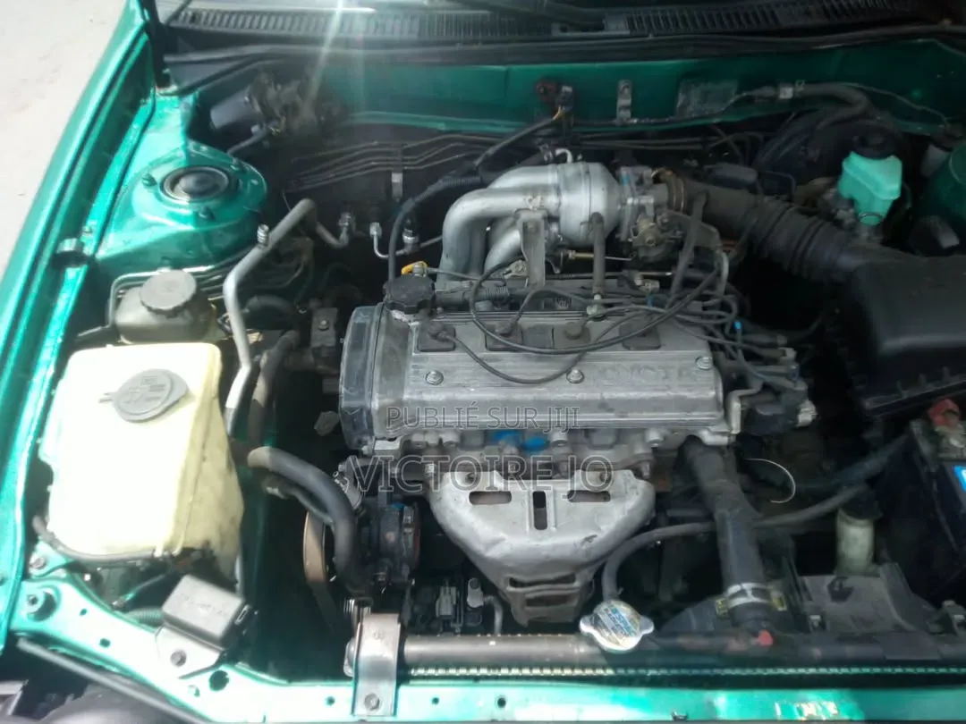 Toyota Corolla 2017 Vert