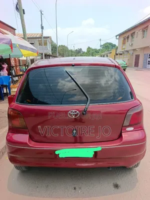 Toyota Yaris 2014 Rouge