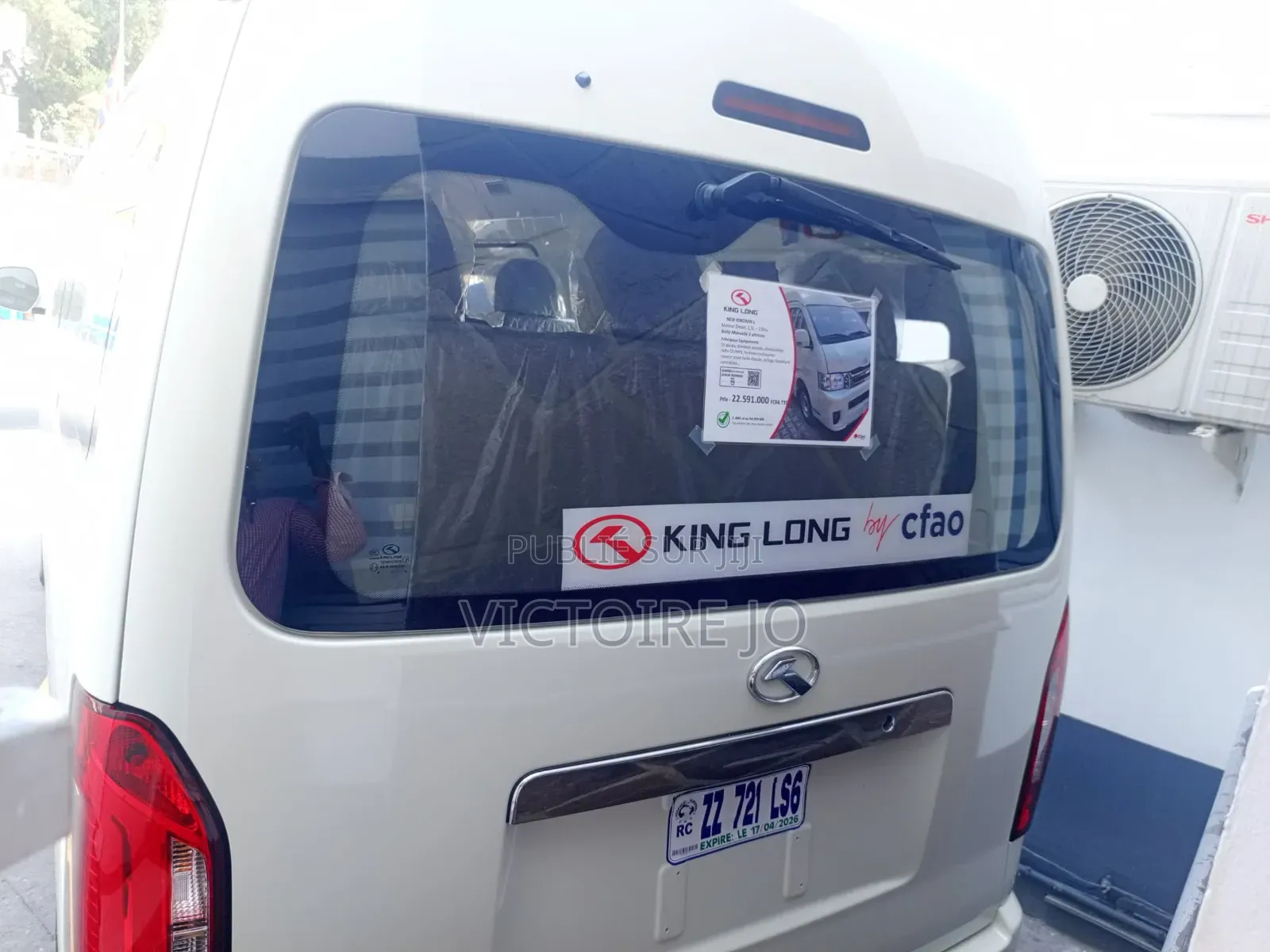 Autobus 2022 Blanc