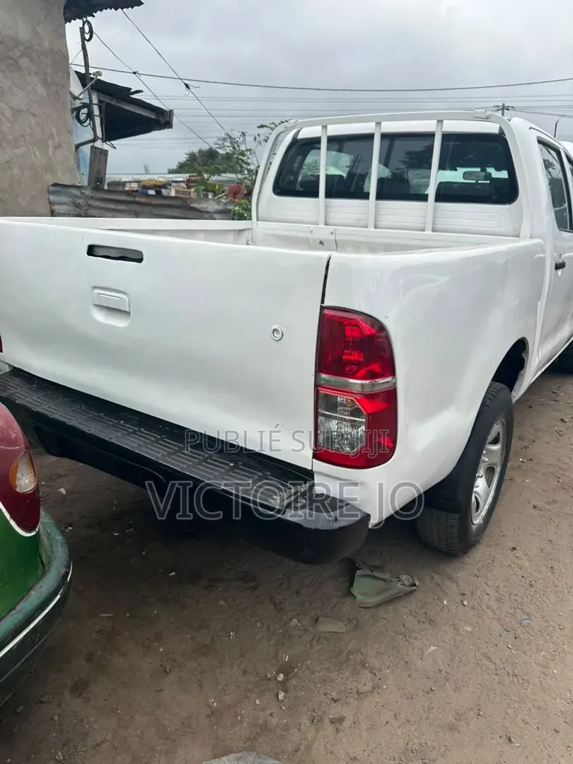 Toyota Hilux 2013 Blanc