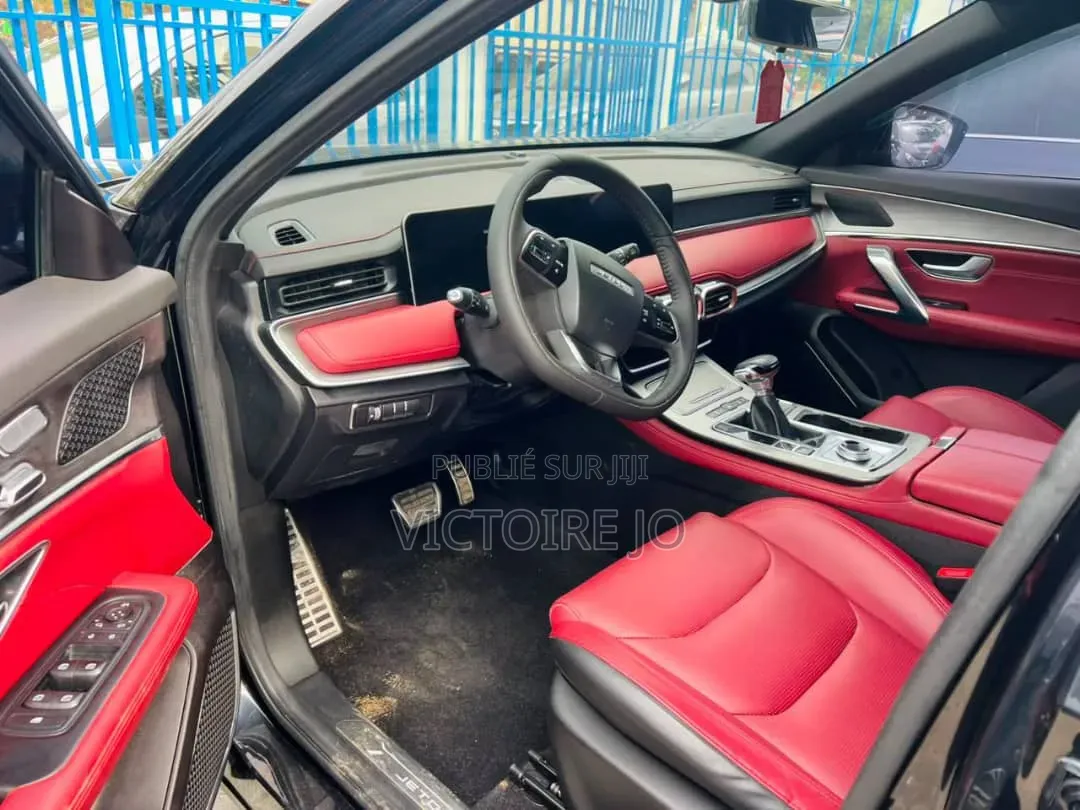 Jetour X70 Plus 2021 Noir