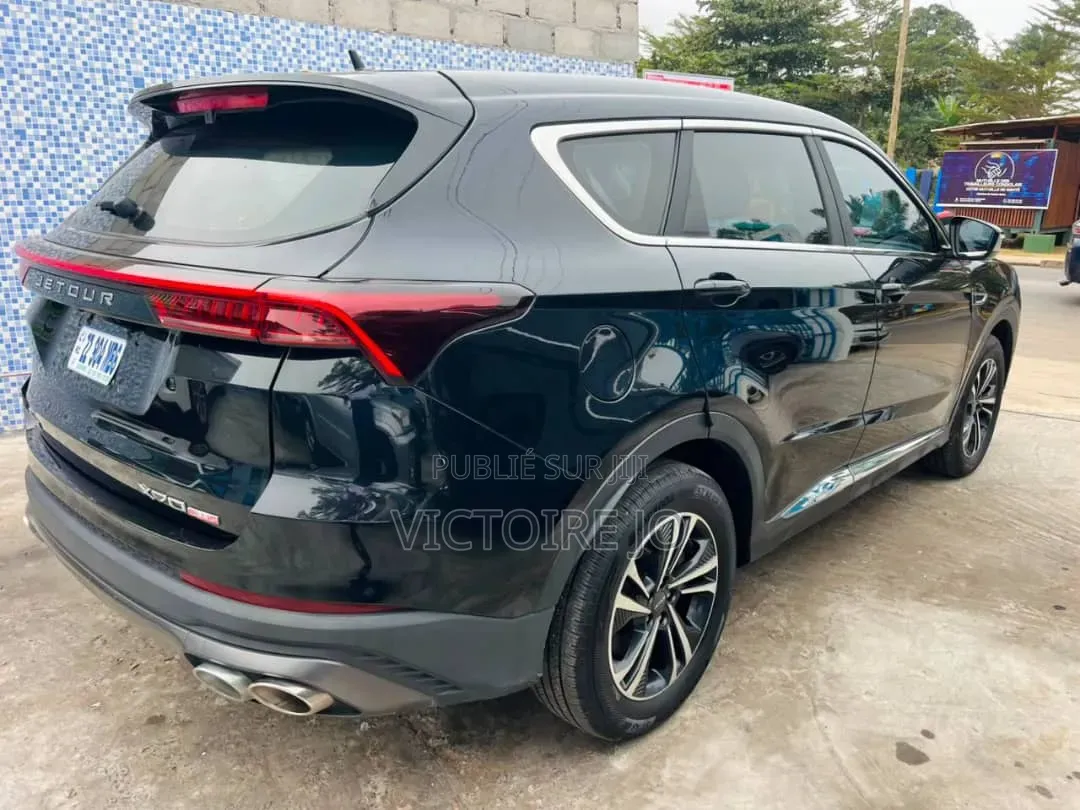 Jetour X70 Plus 2021 Noir