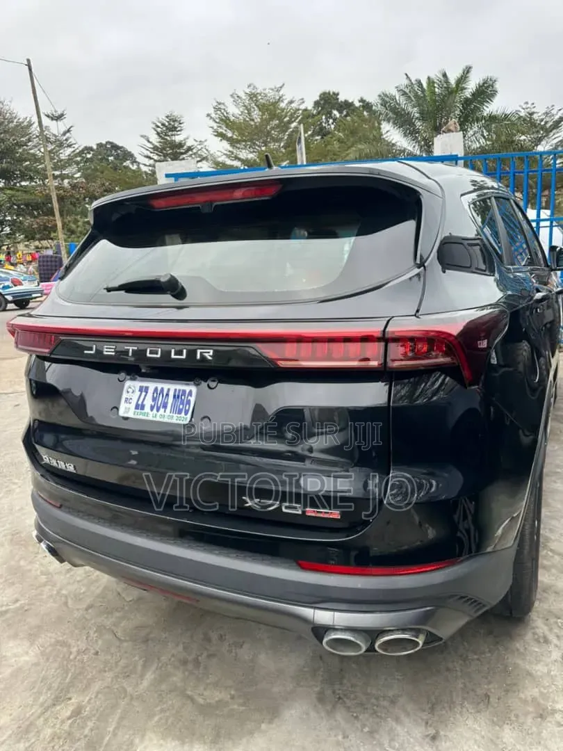 Jetour X70 Plus 2021 Noir