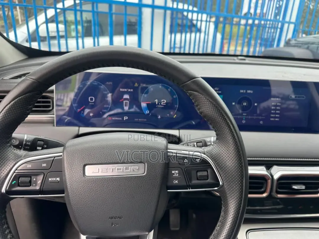 Jetour X70 Plus 2021 Noir