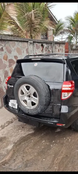Toyota RAV4 2016 Noir
