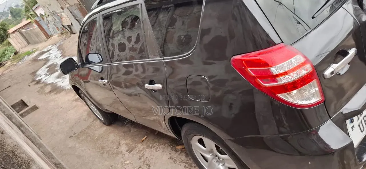 Toyota RAV4 2016 Noir