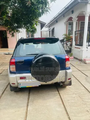 Toyota RAV4 2011 Bleu