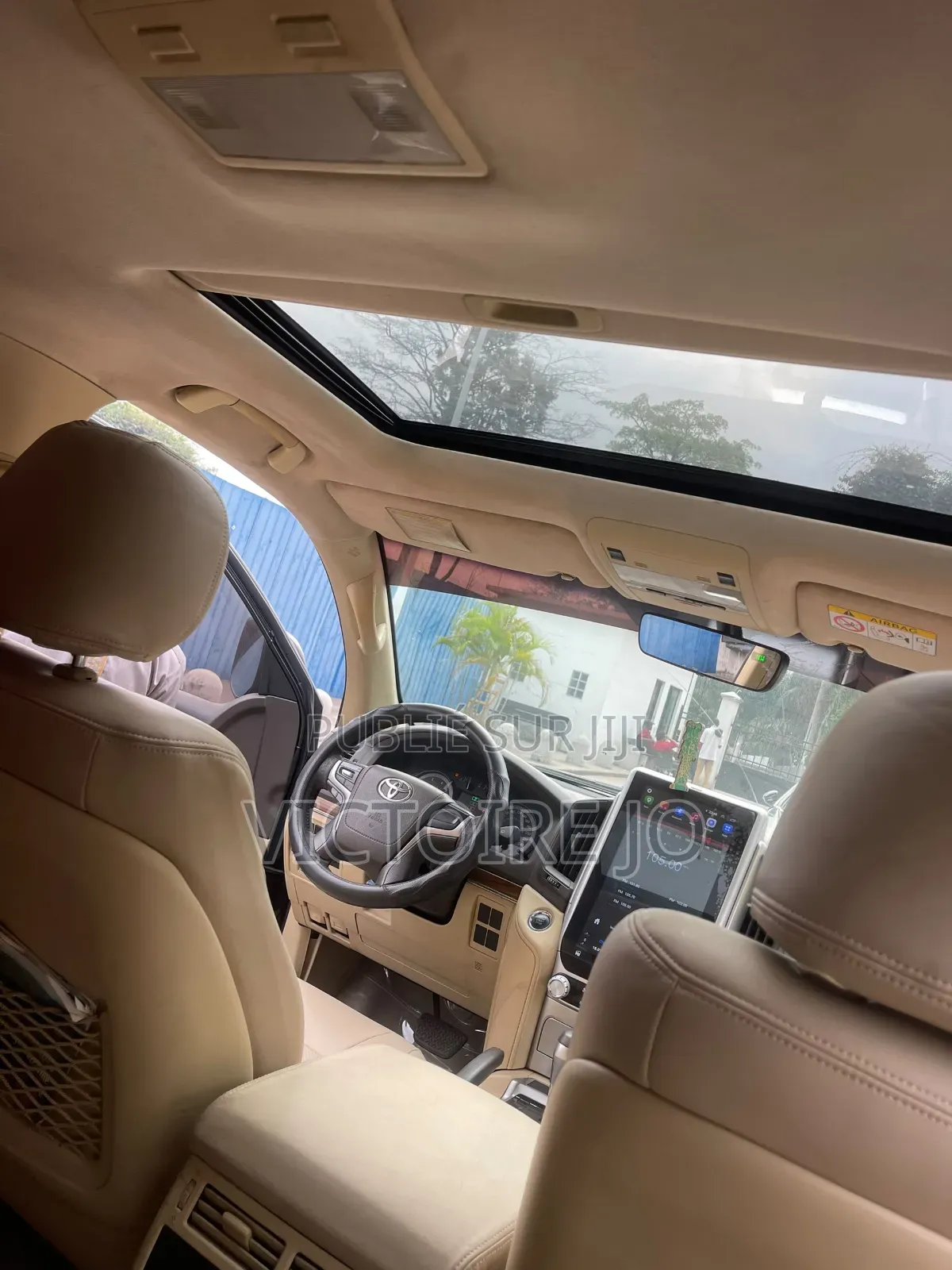 Toyota Land Cruiser 2022 Noir