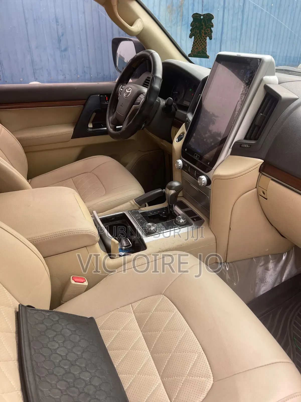 Toyota Land Cruiser 2022 Noir