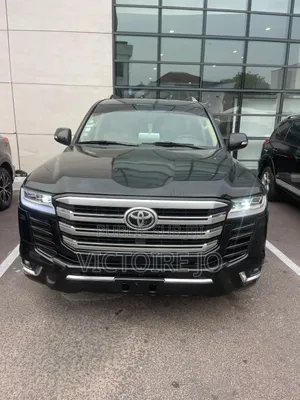 Toyota Land Cruiser 2022 Noir