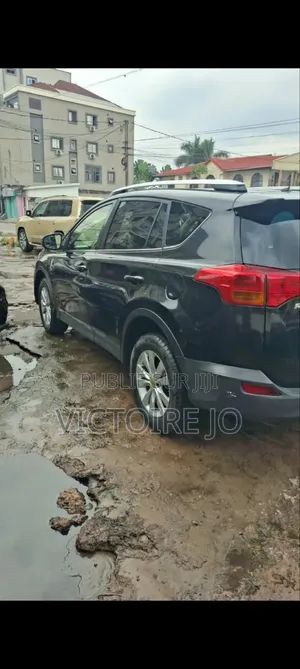 Toyota RAV4 2016 Noir