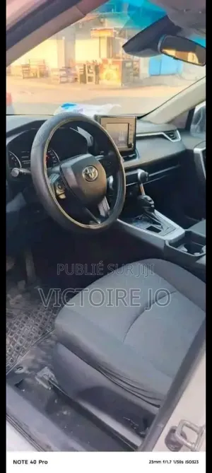 Toyota RAV4 2022 Blanc