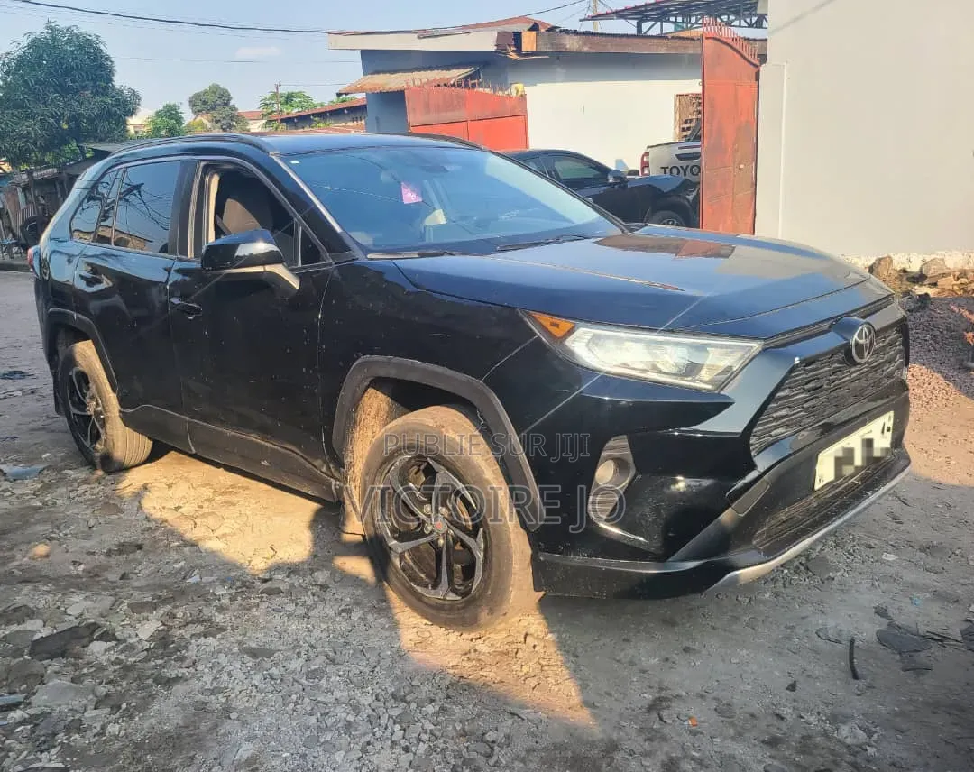 Toyota RAV4 2022 Noir