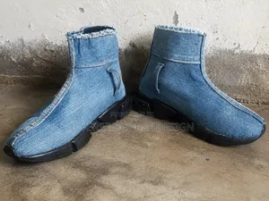 Balanciaga Chaussettes Revisité