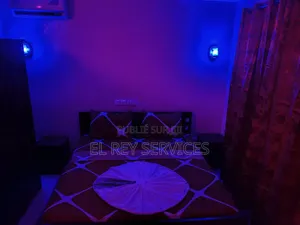 Meublé 3chbre Appartement dans El Rey Appartements, Ouenzé à Louer