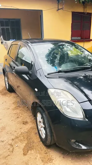 Toyota Yaris L Hatchback 3dr 2018 Noir
