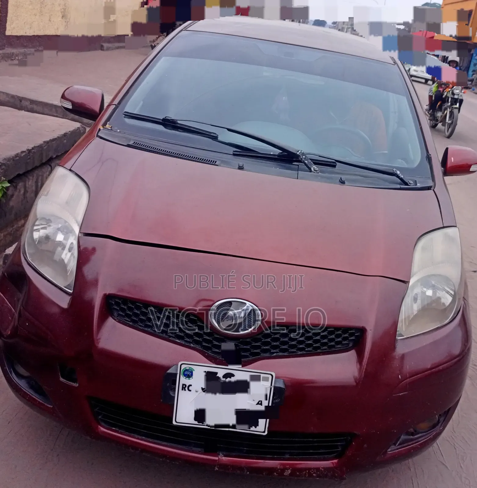 Toyota Yaris 2017 Rouge