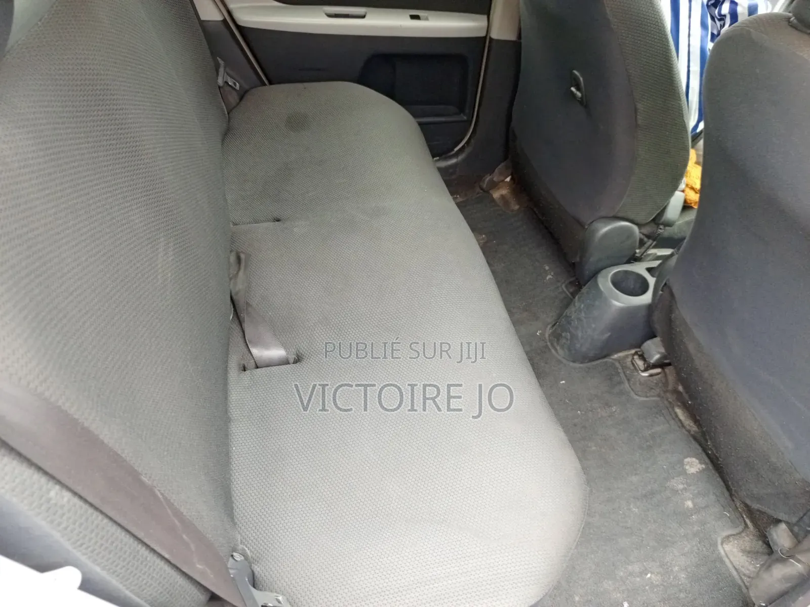 Toyota Yaris 2017 Rouge