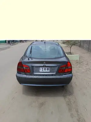 Mitsubishi Carisma 2003 Gris