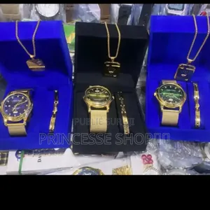 Montres Dorées