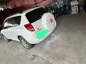 Toyota RAV4 4x4 2009 Blanc