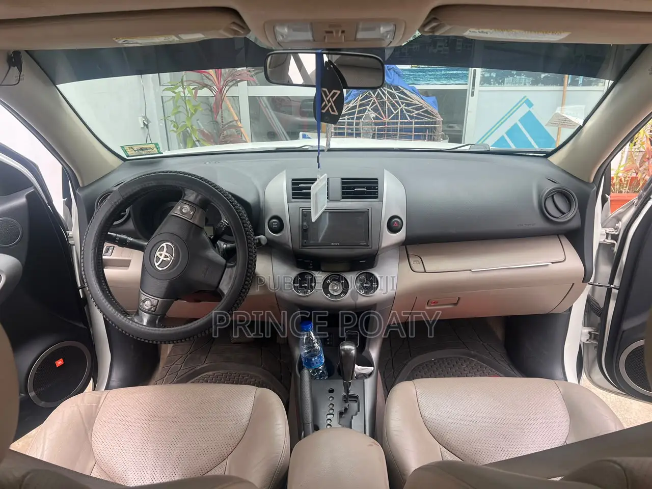 Toyota RAV4 4x4 2009 Blanc