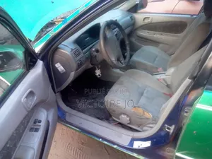 Toyota Corolla 2013 Vert