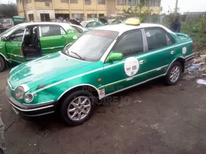 Toyota Corolla 2014 Vert
