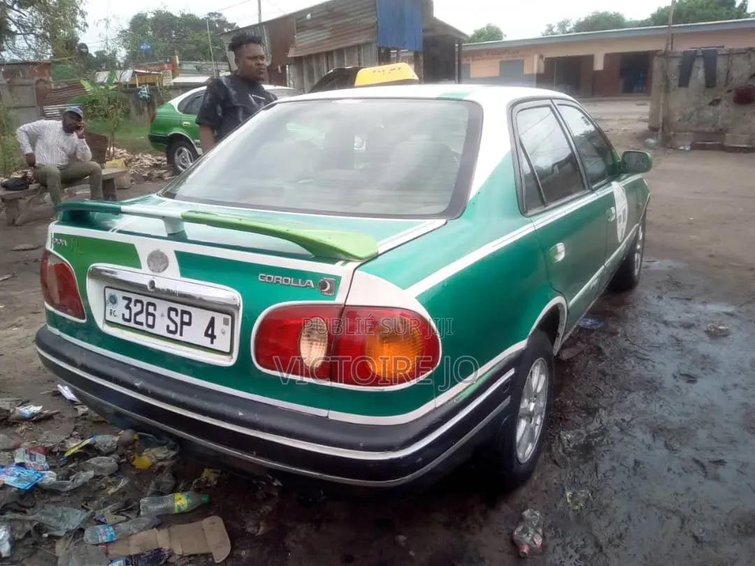 Toyota Corolla 2014 Vert
