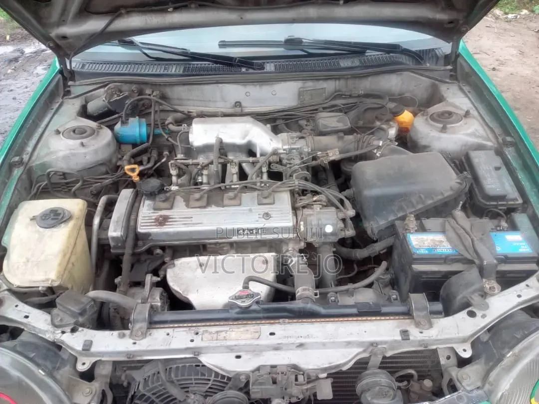 Toyota Corolla 2014 Vert