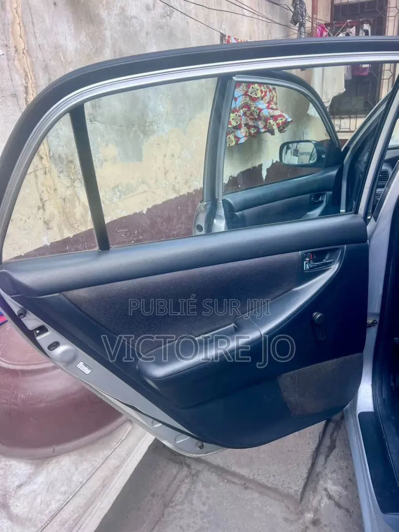 Toyota Corolla 2016 Argenté