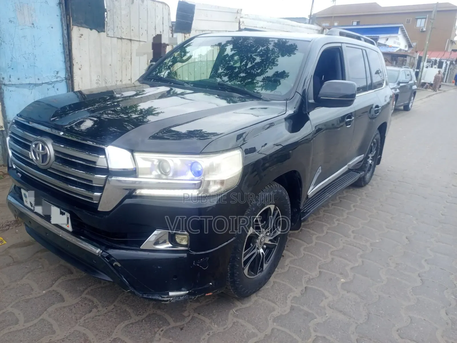 Toyota Land Cruiser 2023 Noir