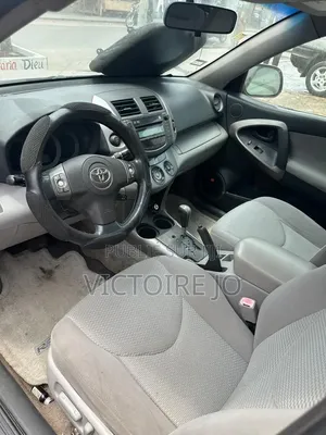 Toyota RAV4 2017 Gris