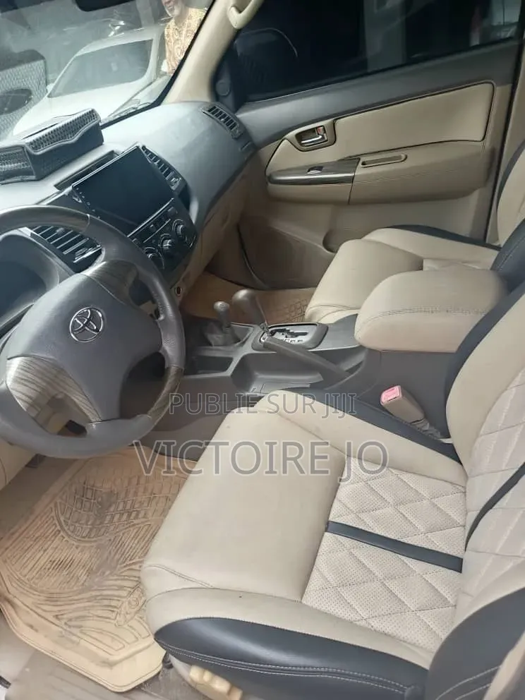 Toyota Fortuner 2013 Blanc