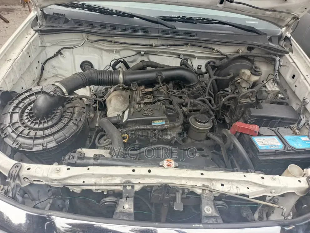 Toyota Fortuner 2013 Blanc