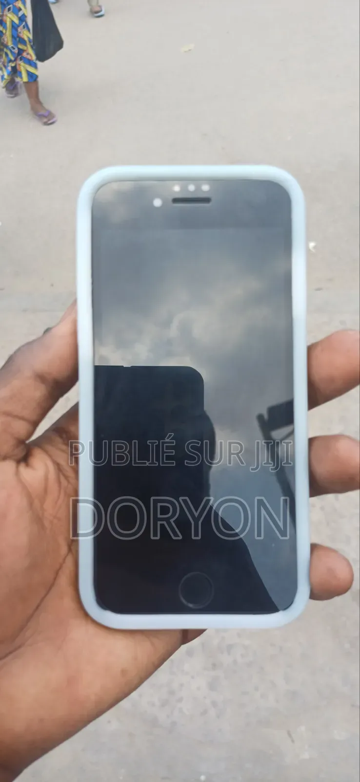 Nouveau Apple iPhone SE (2022) 64 GB Noir