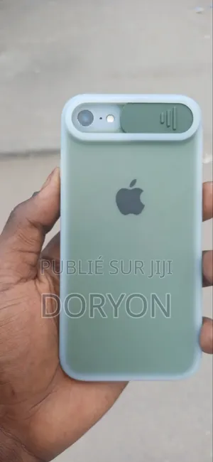Nouveau Apple iPhone SE (2022) 64 GB Noir