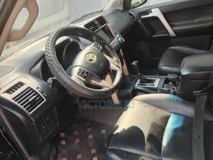 Toyota Land Cruiser Prado 2016 Noir
