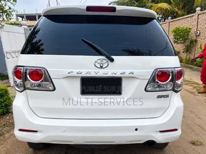 Toyota Fortuner 2013 Blanc