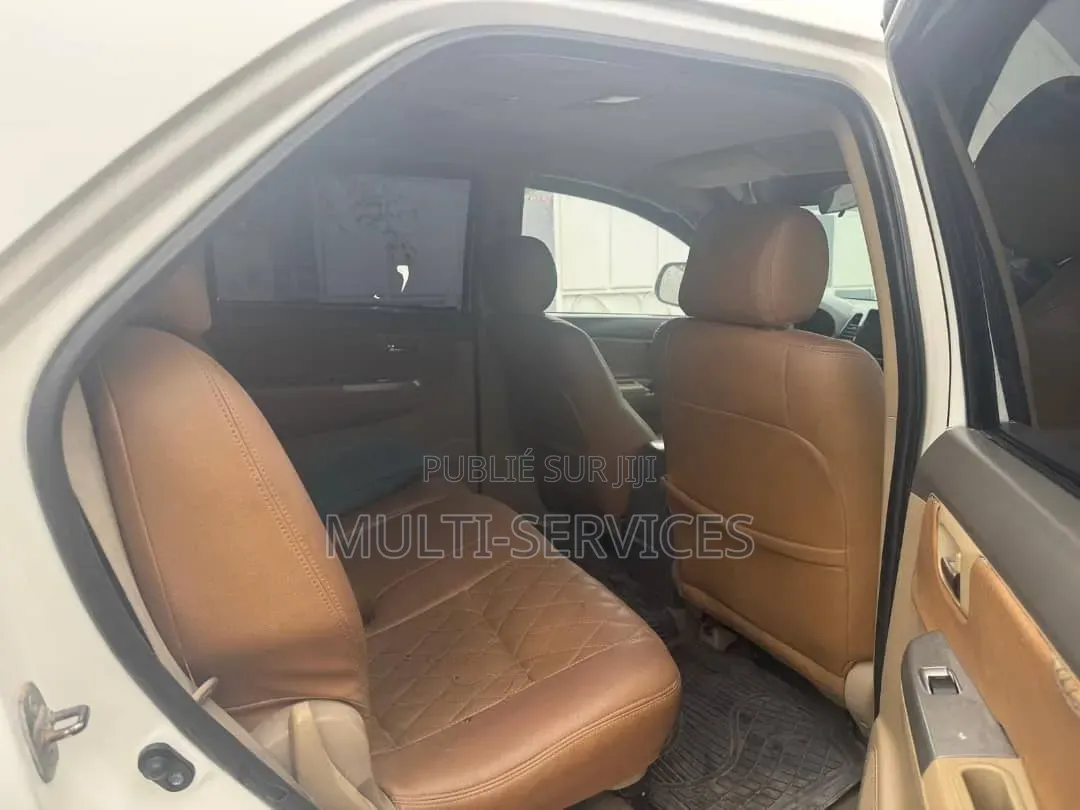 Toyota Fortuner 2013 Blanc