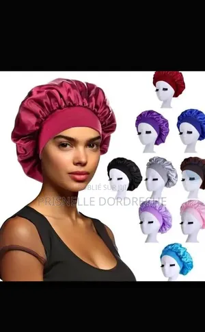 Bonnet en Satin
