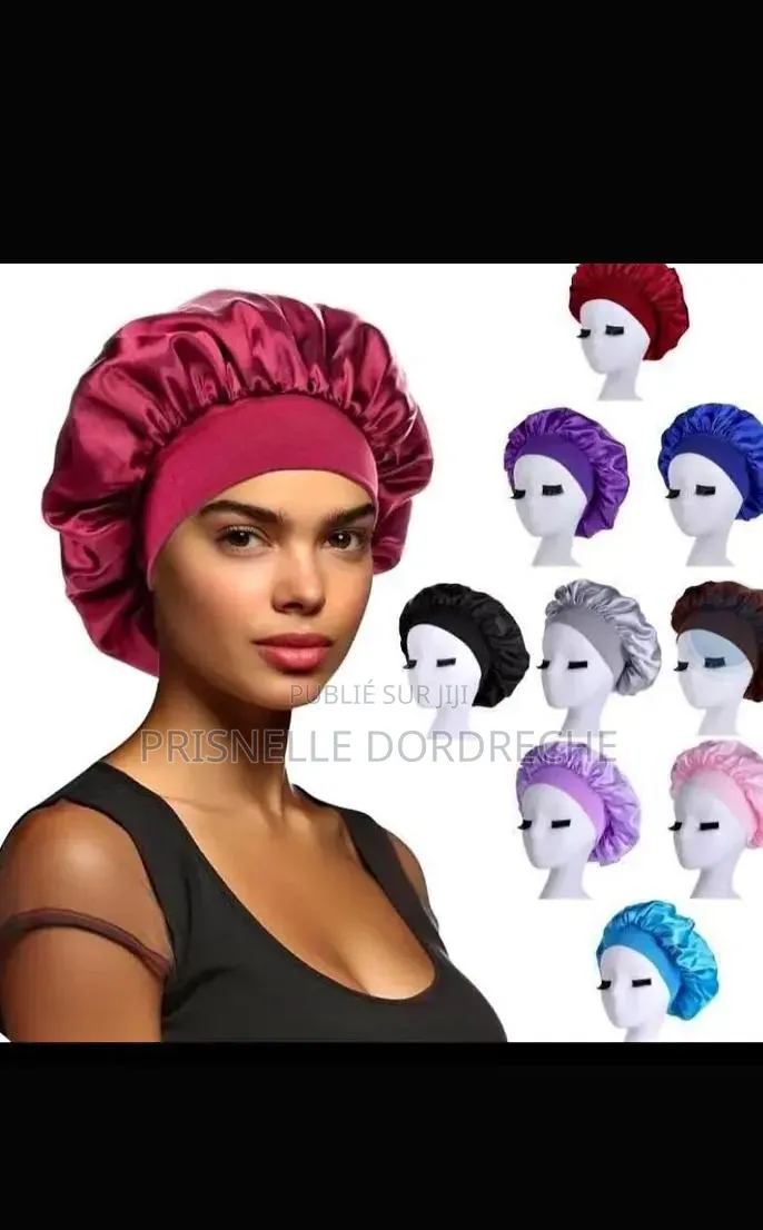 Bonnet en Satin
