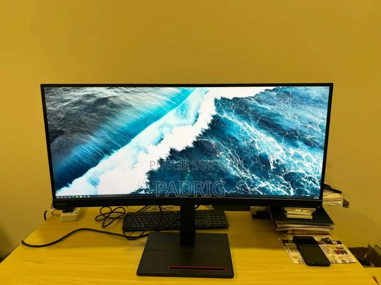 Écran Lenovo Thinkvison 34"