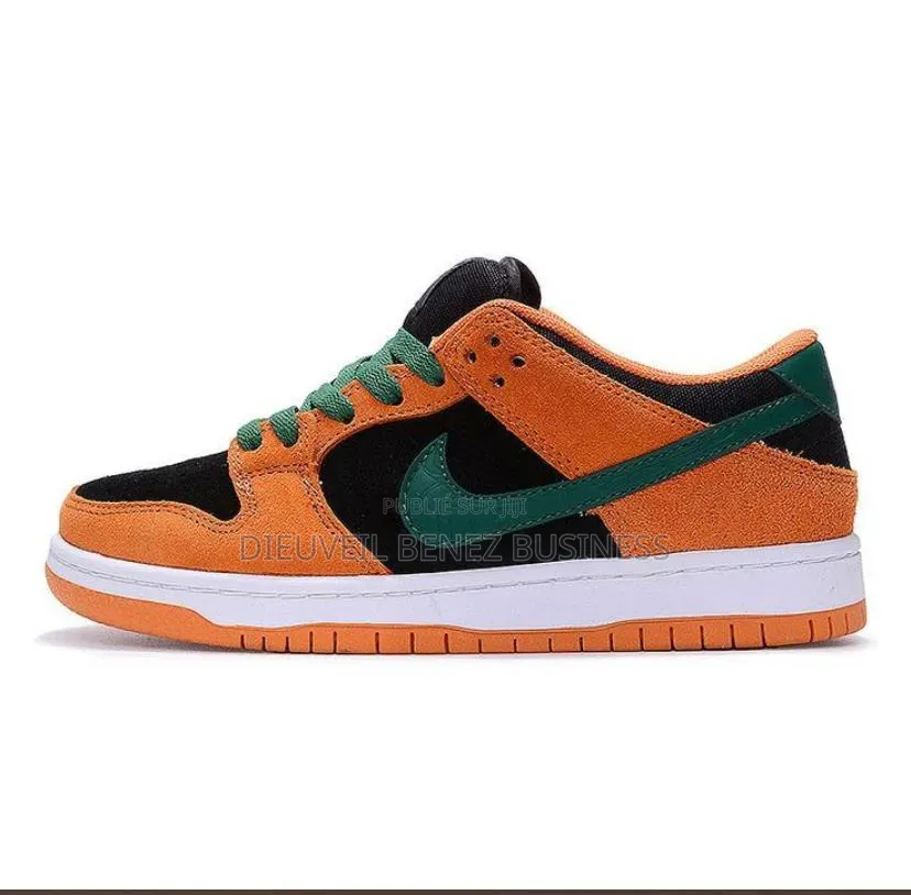 Sneakers Disponible