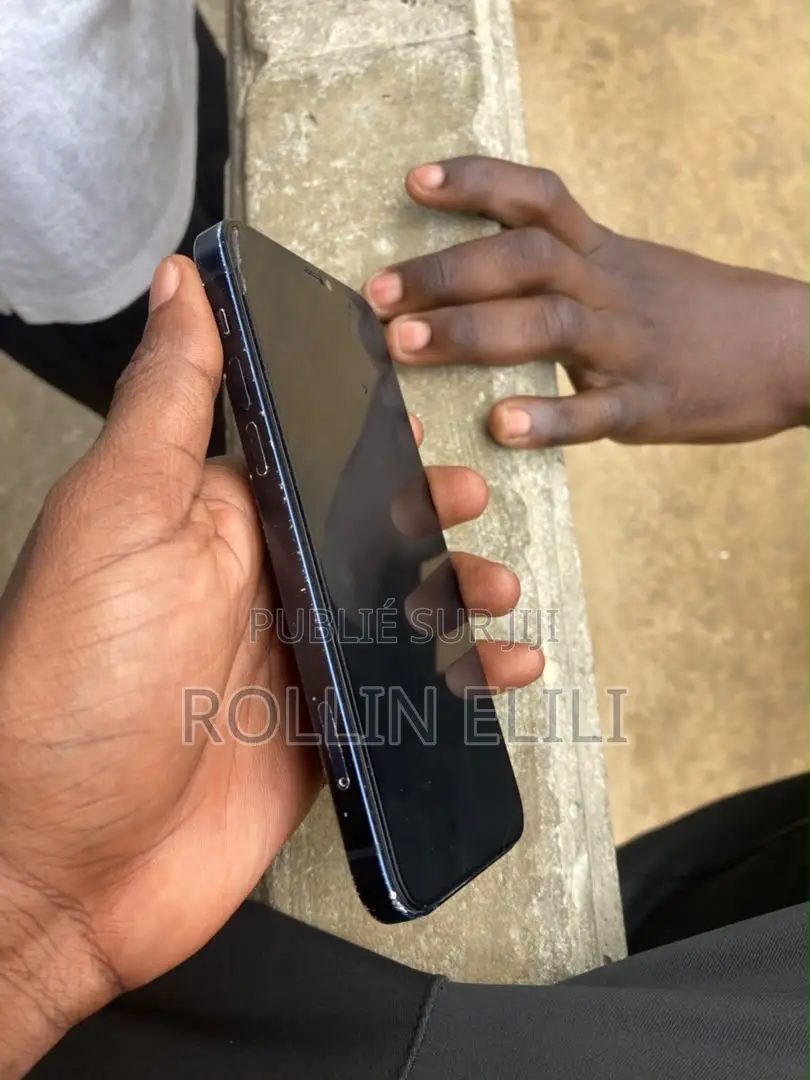 Apple iPhone 12 64 GB Bleu
